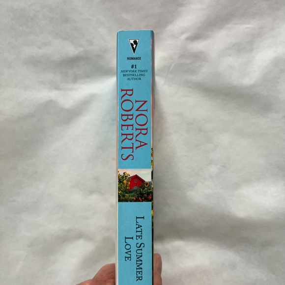 BARGAIN BOOKS: Six (6) books by various authors; good reads! - Picture 10 of 16